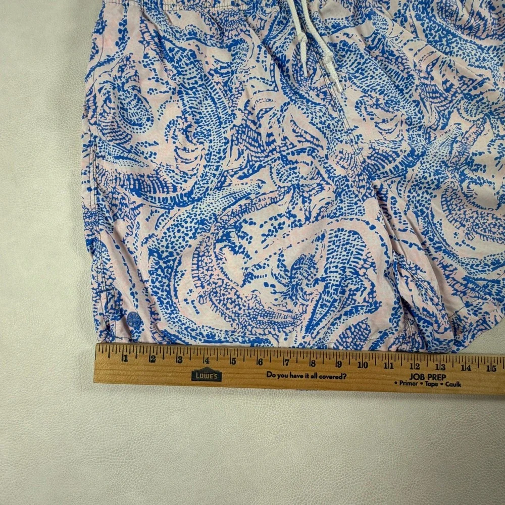 Lilly Pulitzer Mens Medium Capri Trunk Swim Shorts Pink Blue Alligator Print
